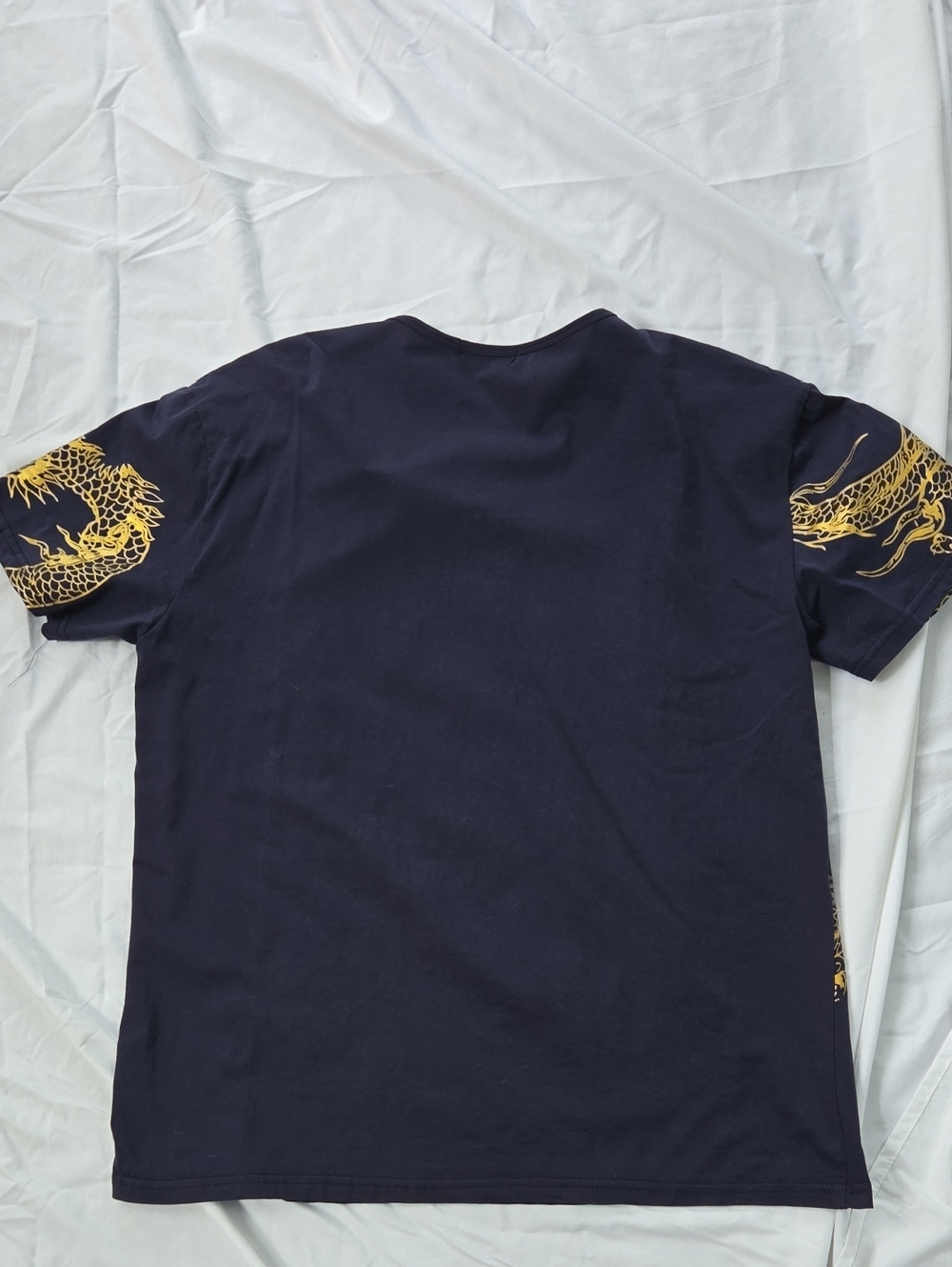 Men's Unisex Tshirt Navy Blue 2 Gold Dragons On Front And A Bit On Back Size M. - Picture 8 of 11